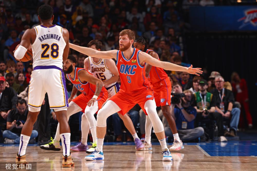 裏斯詹姆斯的教練大不同 一個讓我內收 一個不幹涉.