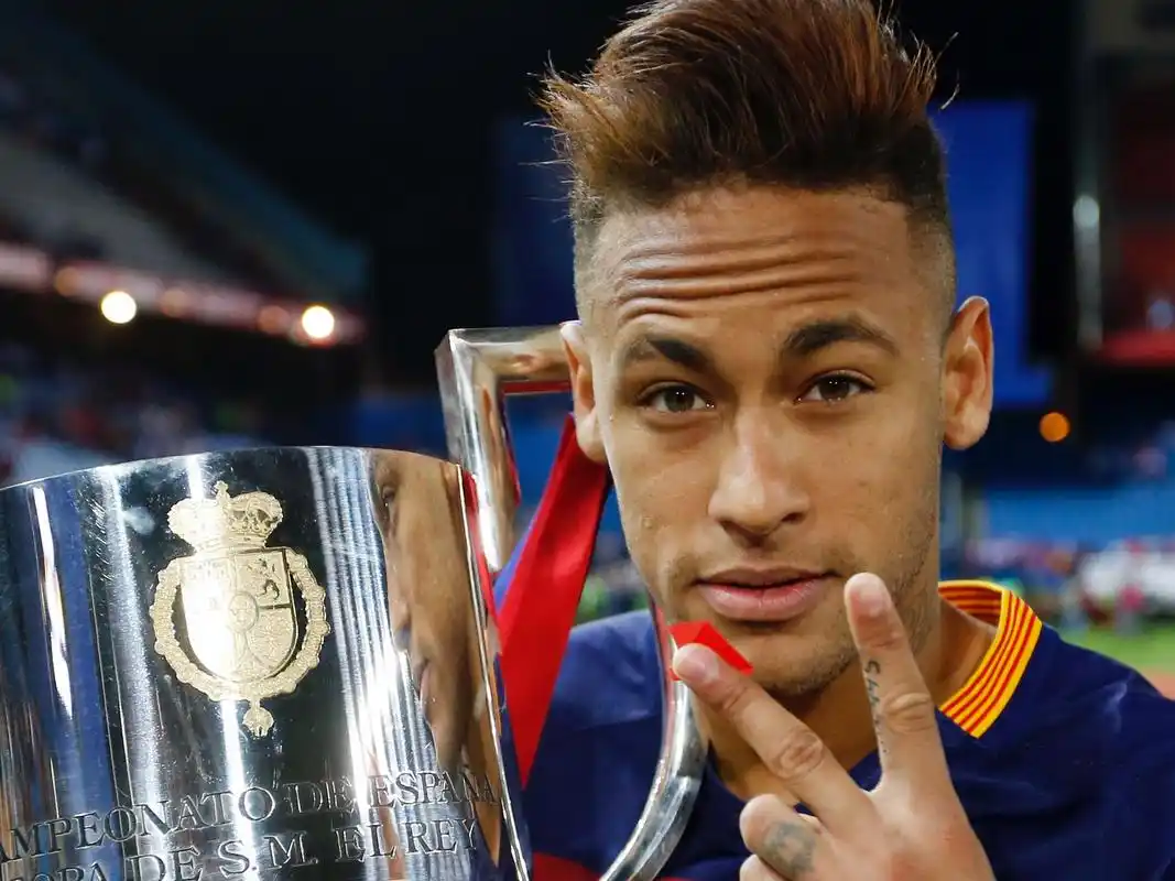 回顧萊萬多 回顧萊萬多